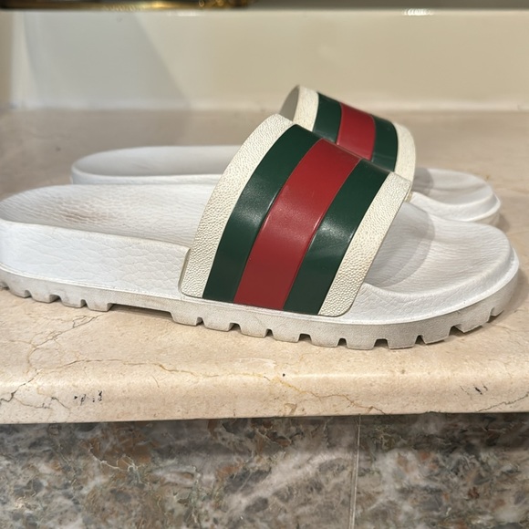 Gucci slides size 7 1/2 - Picture 2 of 2